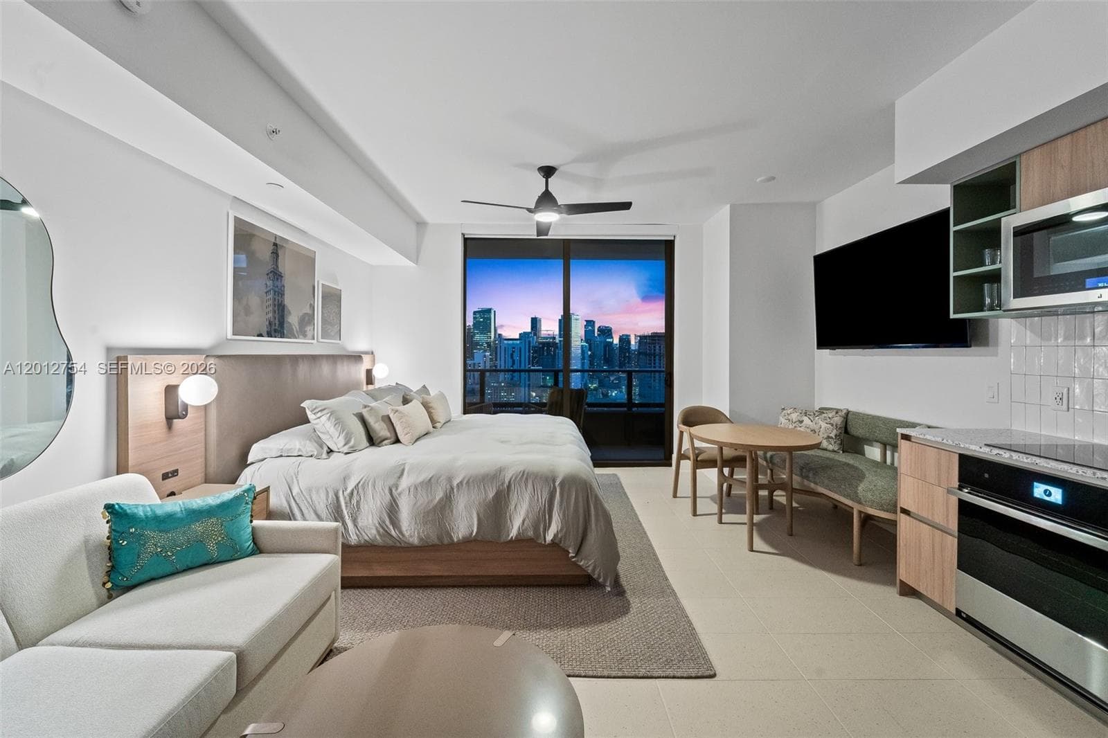 601 NE 1st Ave # 3210, Miami FL 33132 — 15