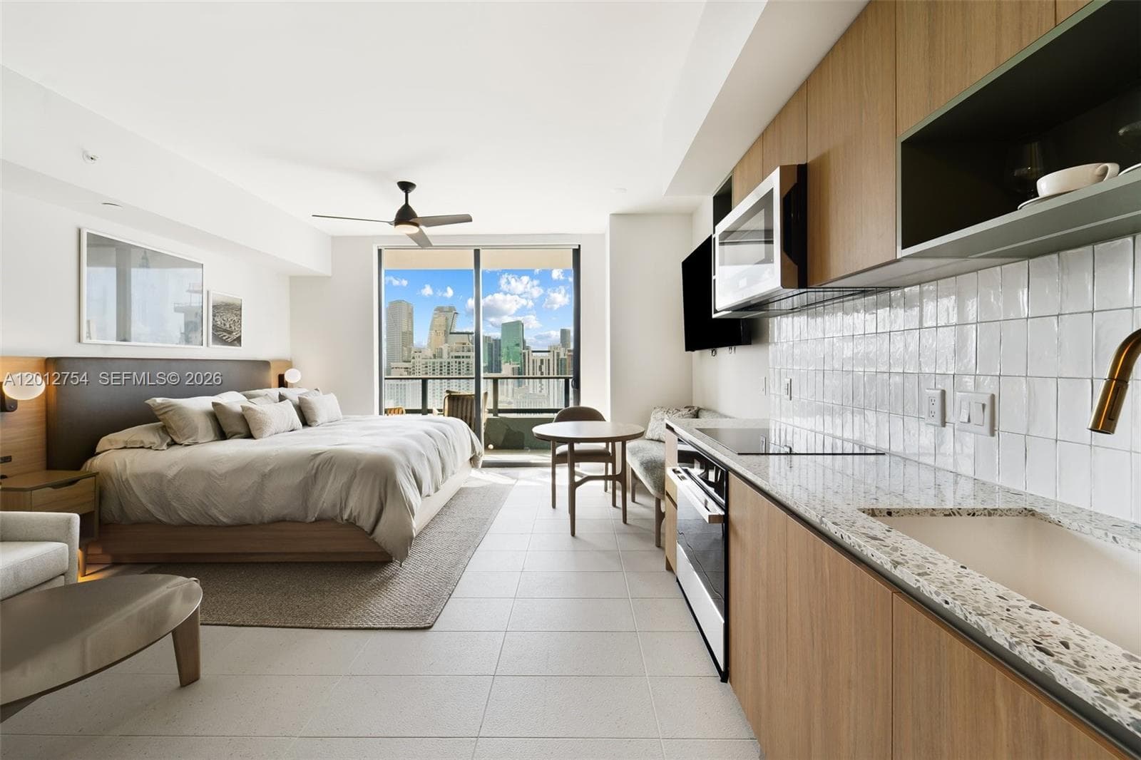 601 NE 1st Ave # 3210, Miami FL 33132 — 4