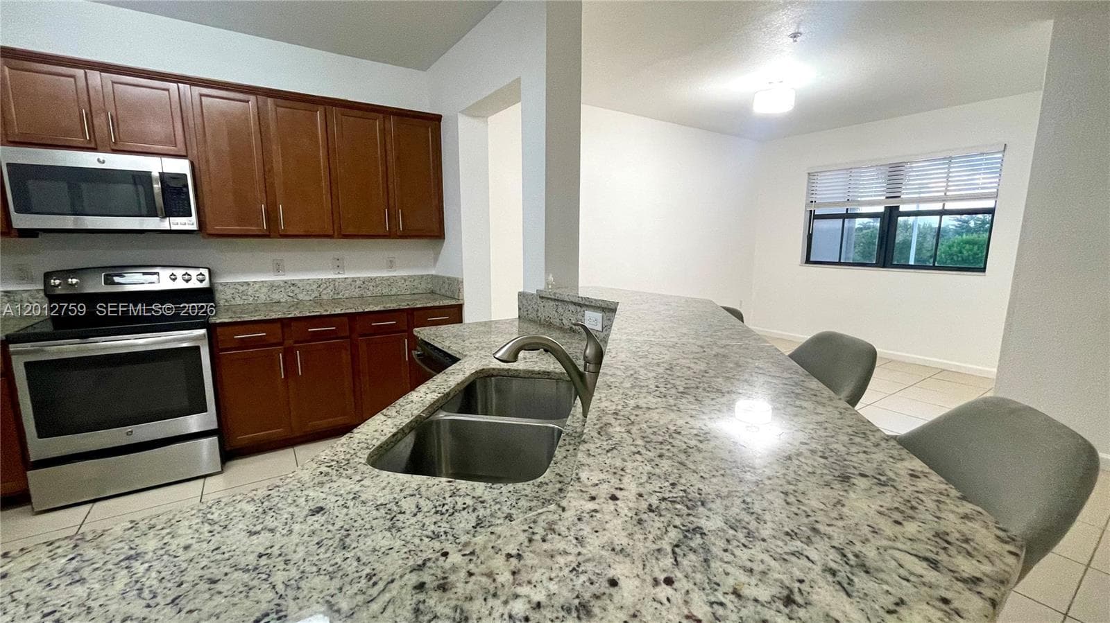 10620 NW 88th St # 205, Doral FL 33178 — 4