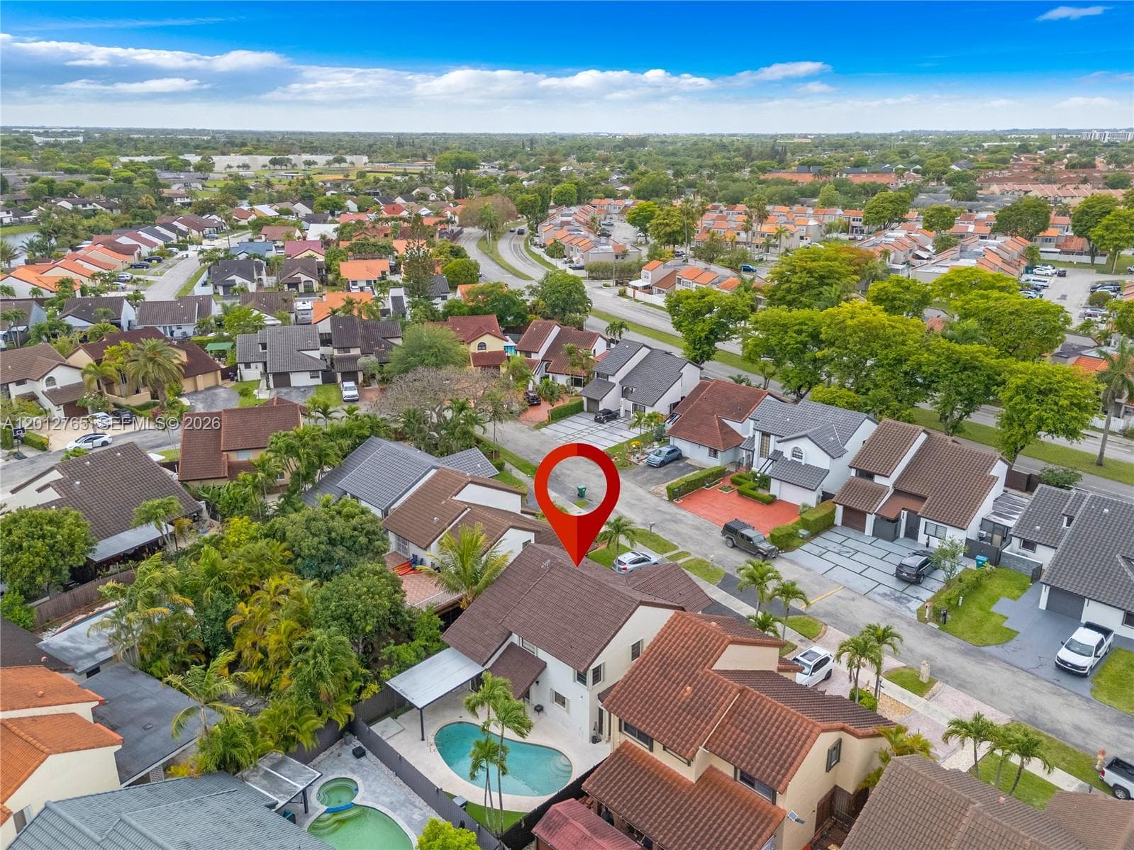 6327 SW 127th Pl, Miami FL 33183 — 40