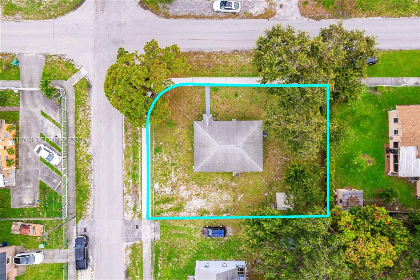 9301 NW 20th Ave, Miami FL 33147 — 46