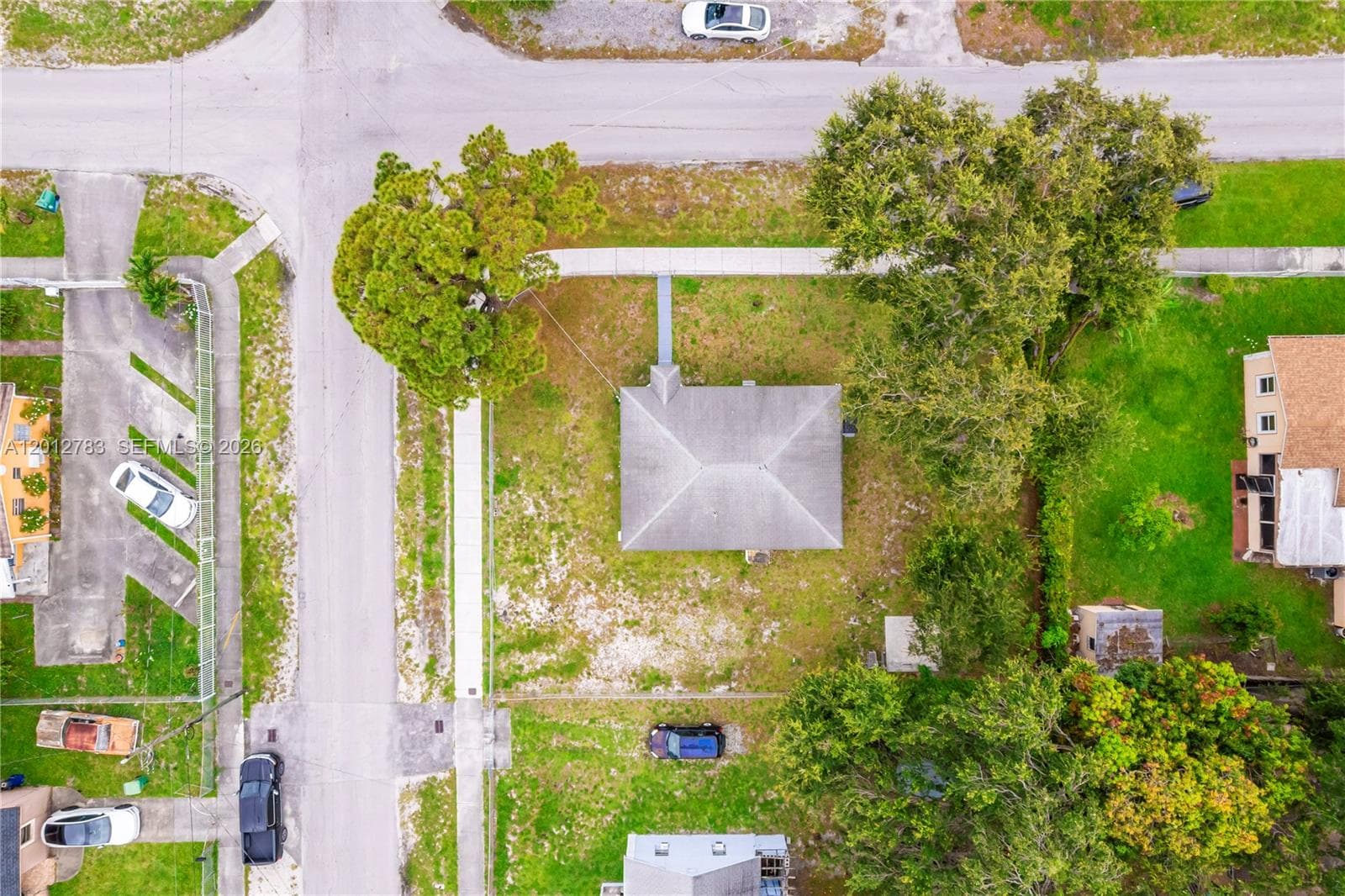 9301 NW 20th Ave, Miami FL 33147 — 49