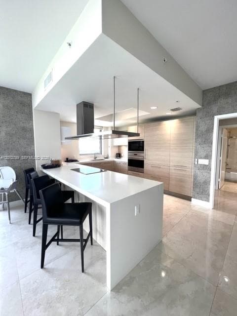 17111 Biscayne Blvd # 2102, North Miami Beach FL 33160 — 16