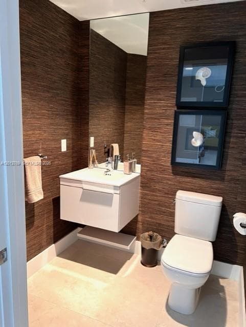 17111 Biscayne Blvd # 2102, North Miami Beach FL 33160 — 4
