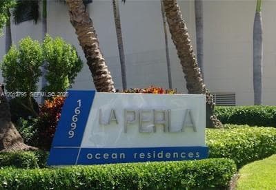 16699 Collins Ave # 2705, Sunny Isles Beach FL 33160 — 16