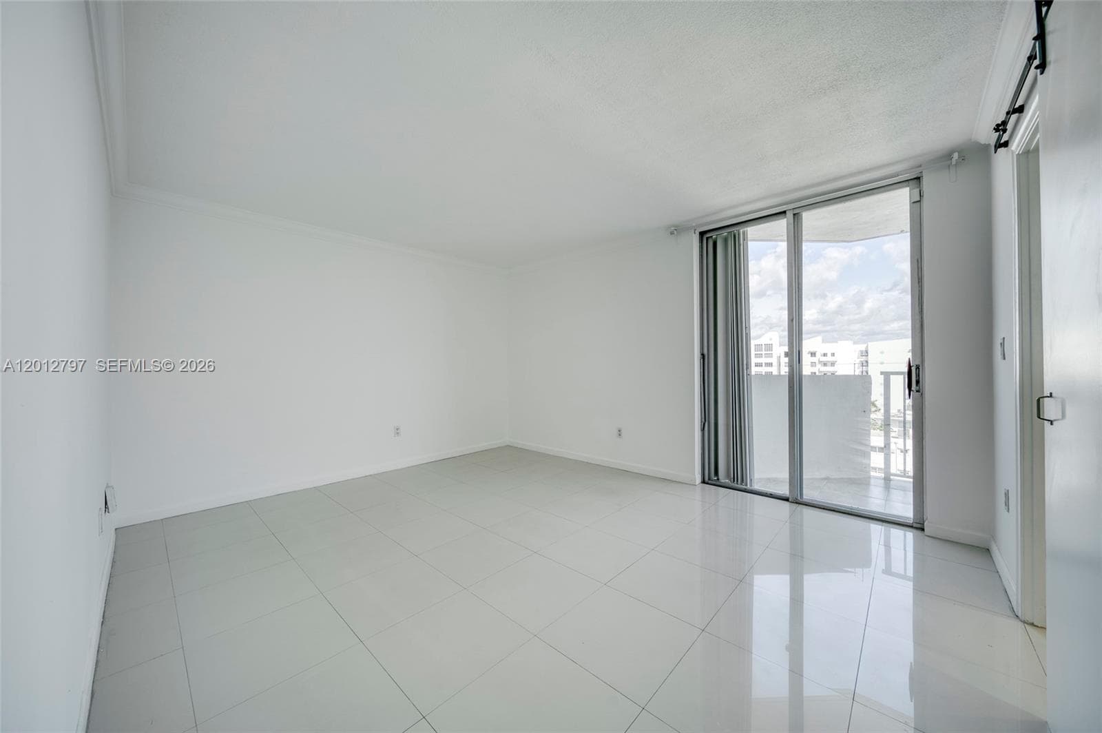 7933 West Dr # 817, North Bay Village FL 33141 — 10