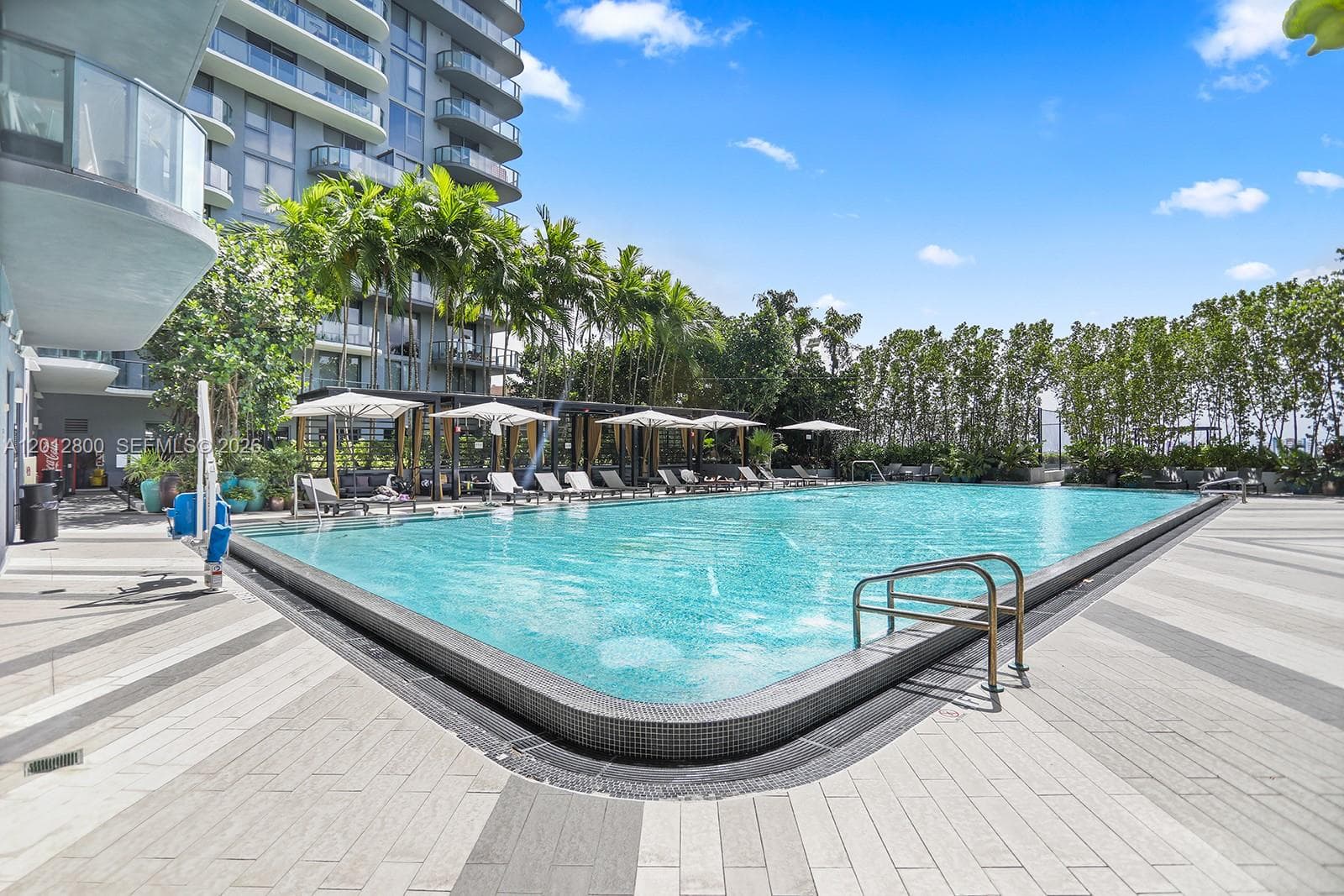 121 NE 34th St # L601, Miami FL 33137 — 27