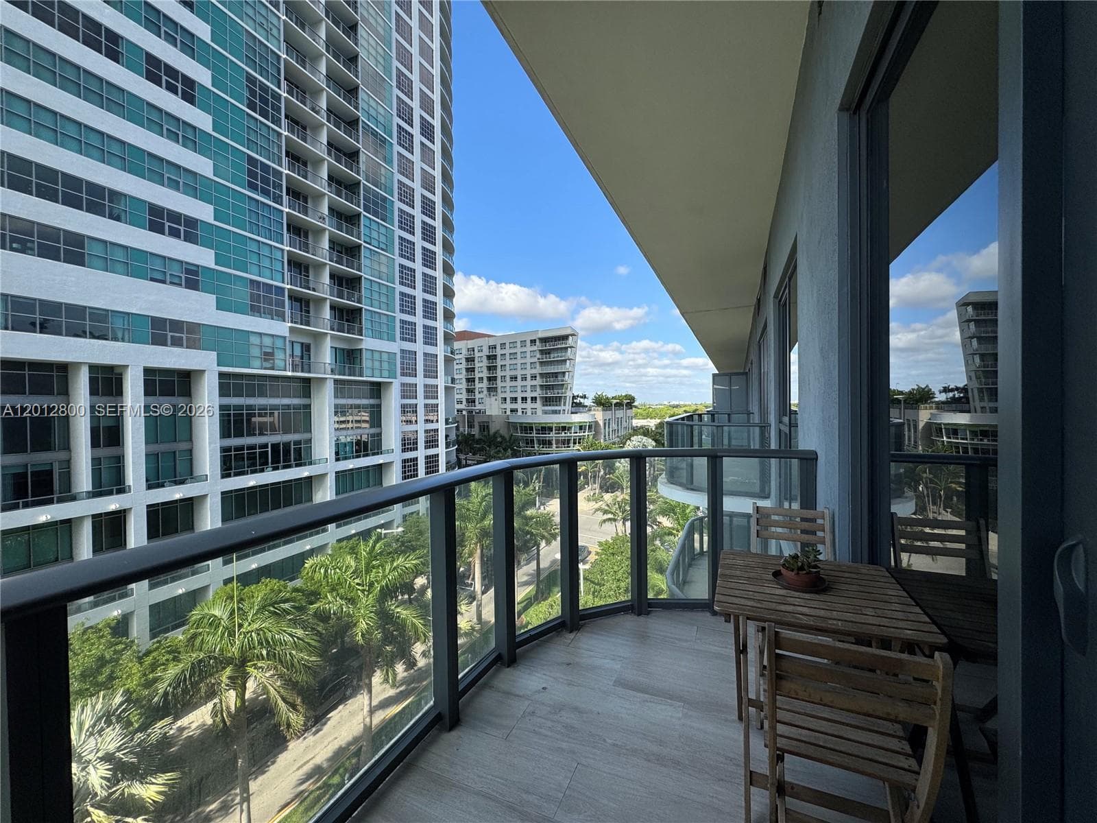 121 NE 34th St # L601, Miami FL 33137 — 17