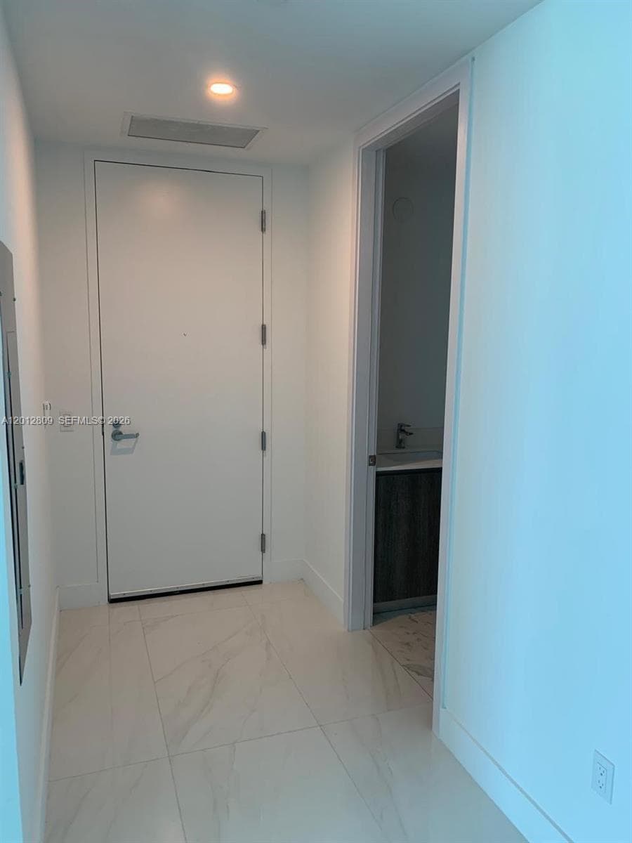 17550 Collins Ave # 1204, Sunny Isles Beach FL 33160 — 16