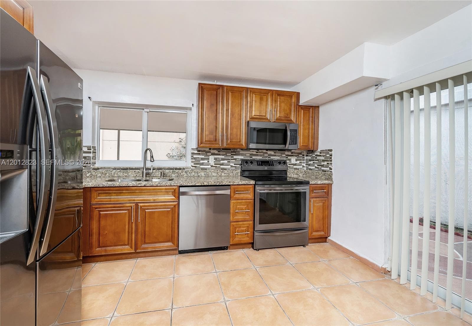 1007 NW 106th Ave Cir, Miami FL 33172 — 14
