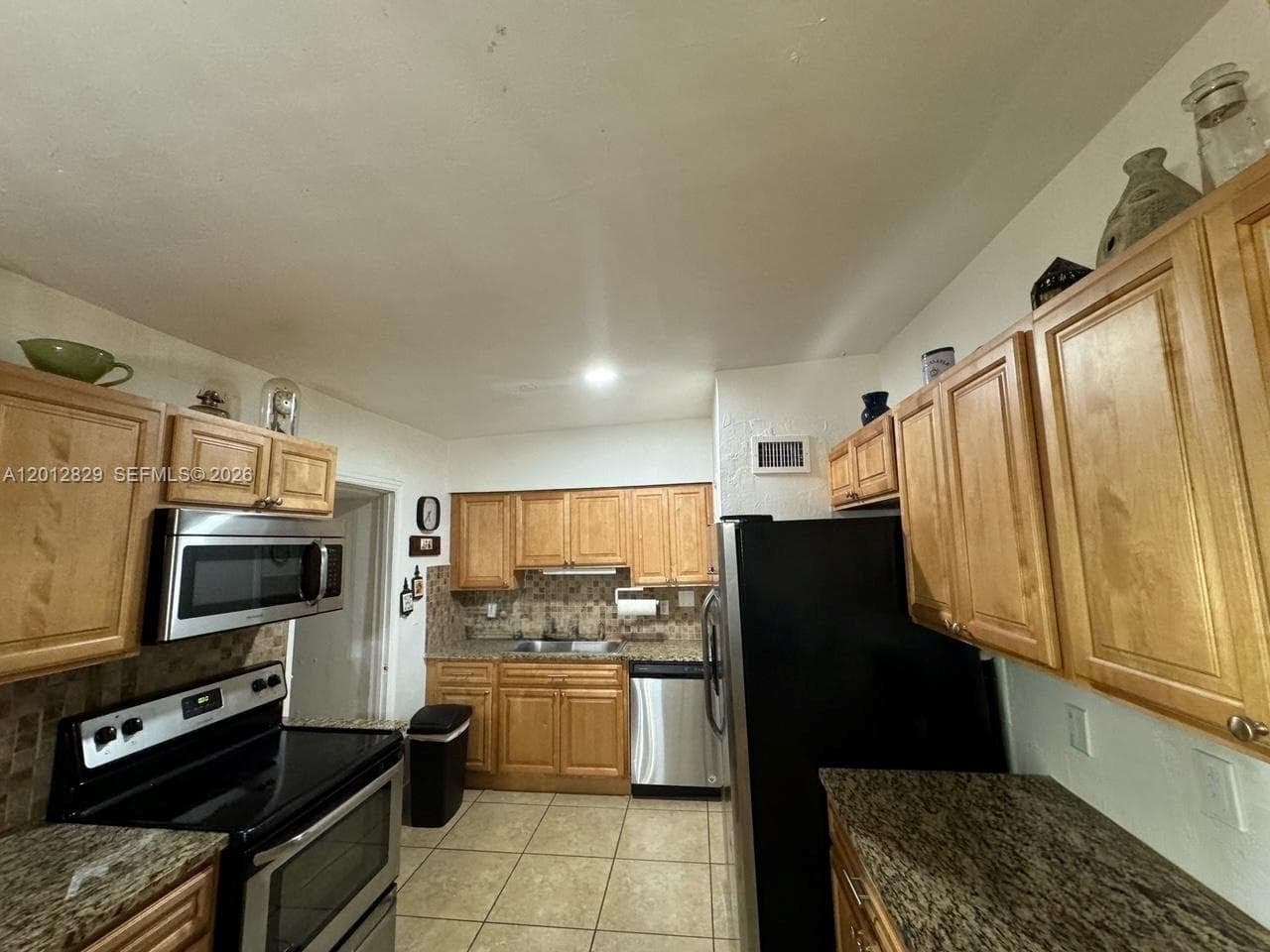965 NE 146th St # B, North Miami FL 33161 — 2