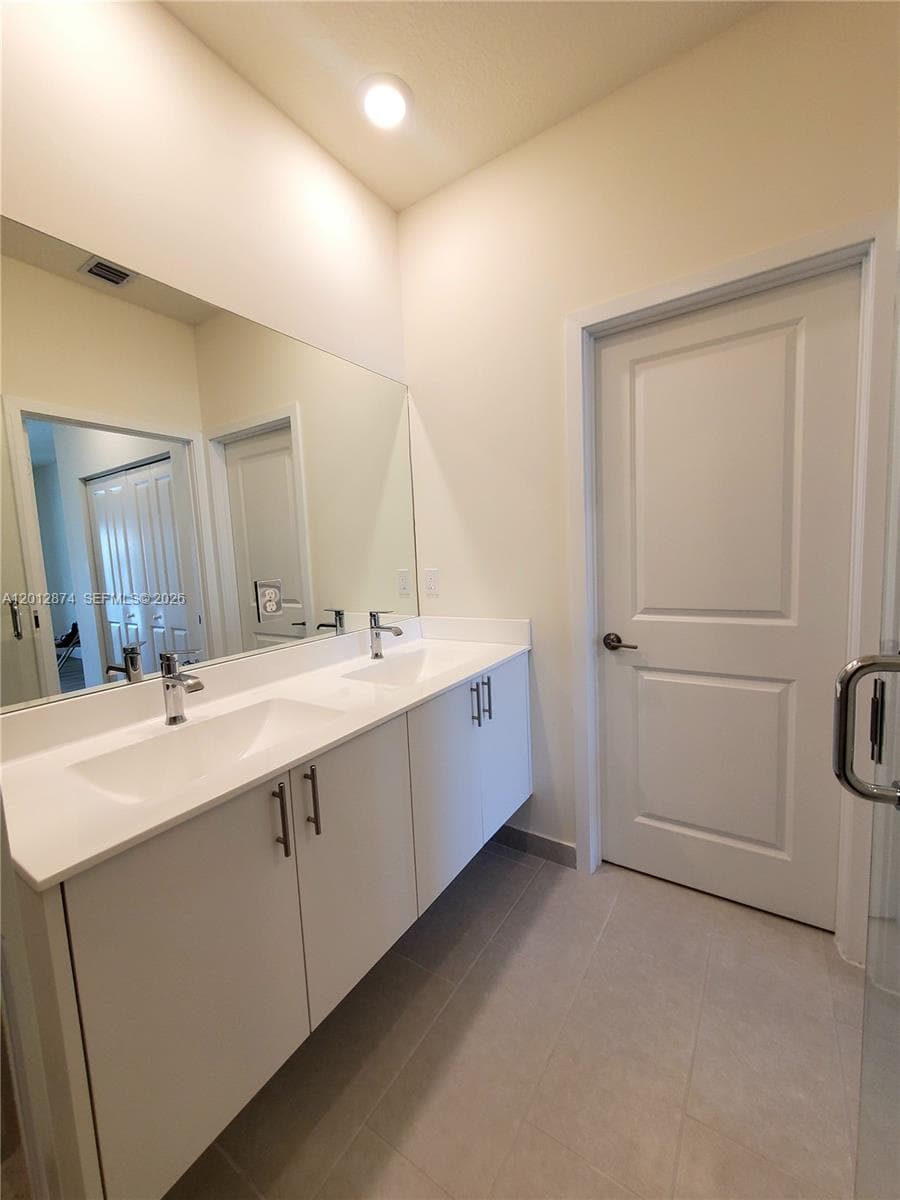 4278 NW 82nd Ave # 4278, Doral FL 33166 — 23