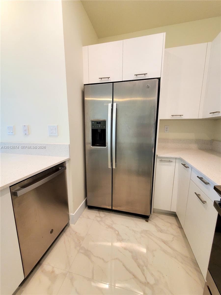 4278 NW 82nd Ave # 4278, Doral FL 33166 — 11