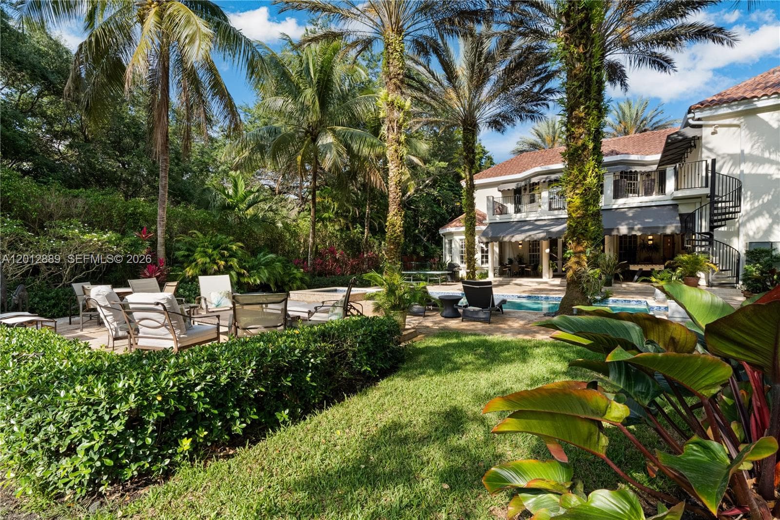 6801 SW 94th St, Pinecrest FL 33156 — 72