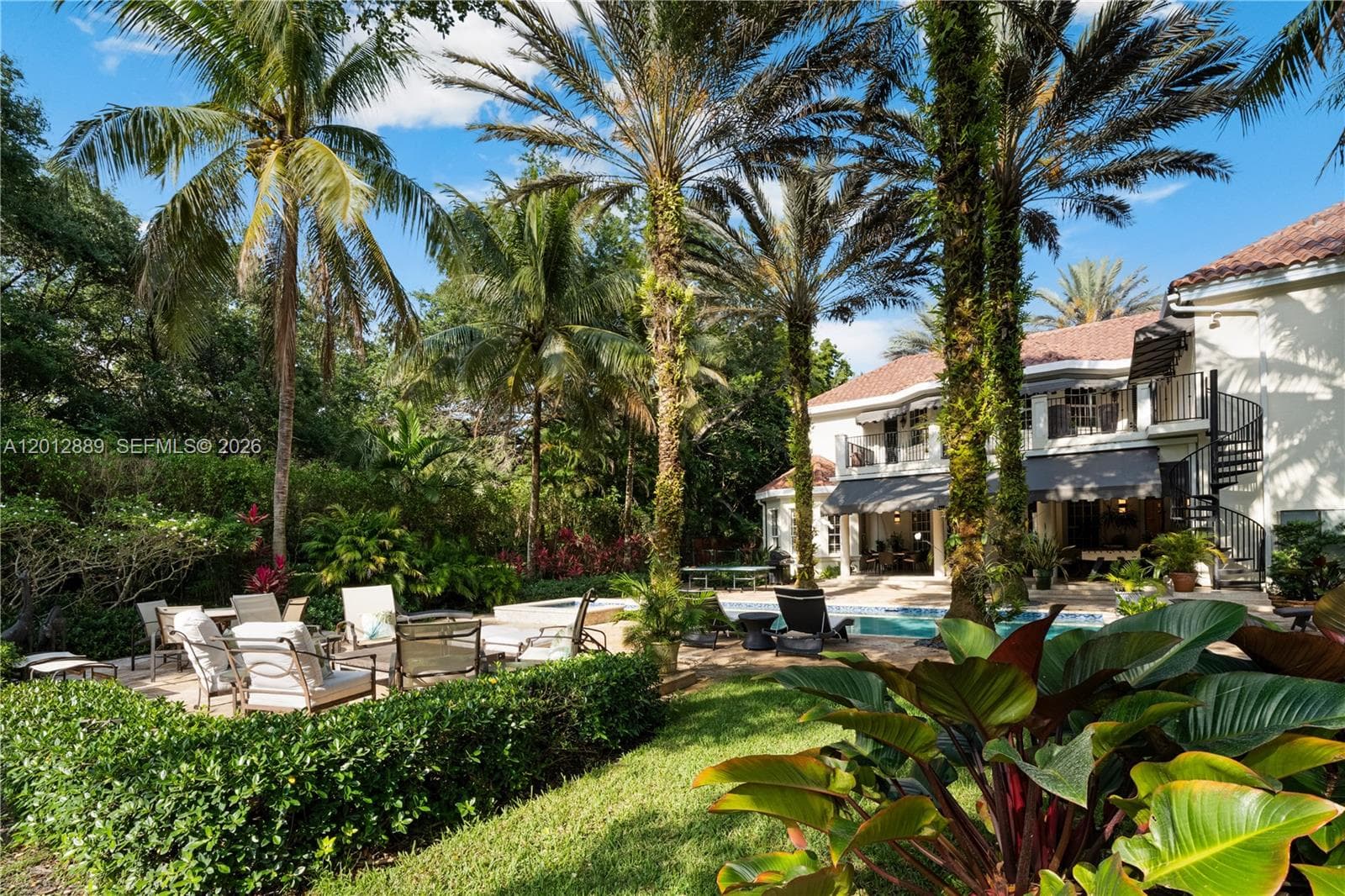 6801 SW 94th St, Pinecrest FL 33156 — 73