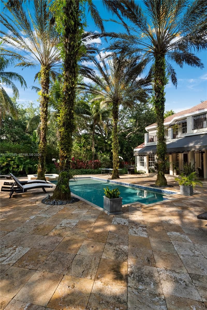 6801 SW 94th St, Pinecrest FL 33156 — 81
