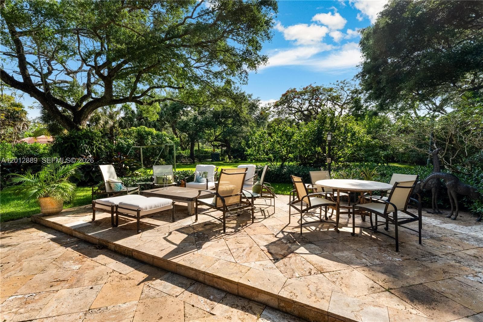 6801 SW 94th St, Pinecrest FL 33156 — 54