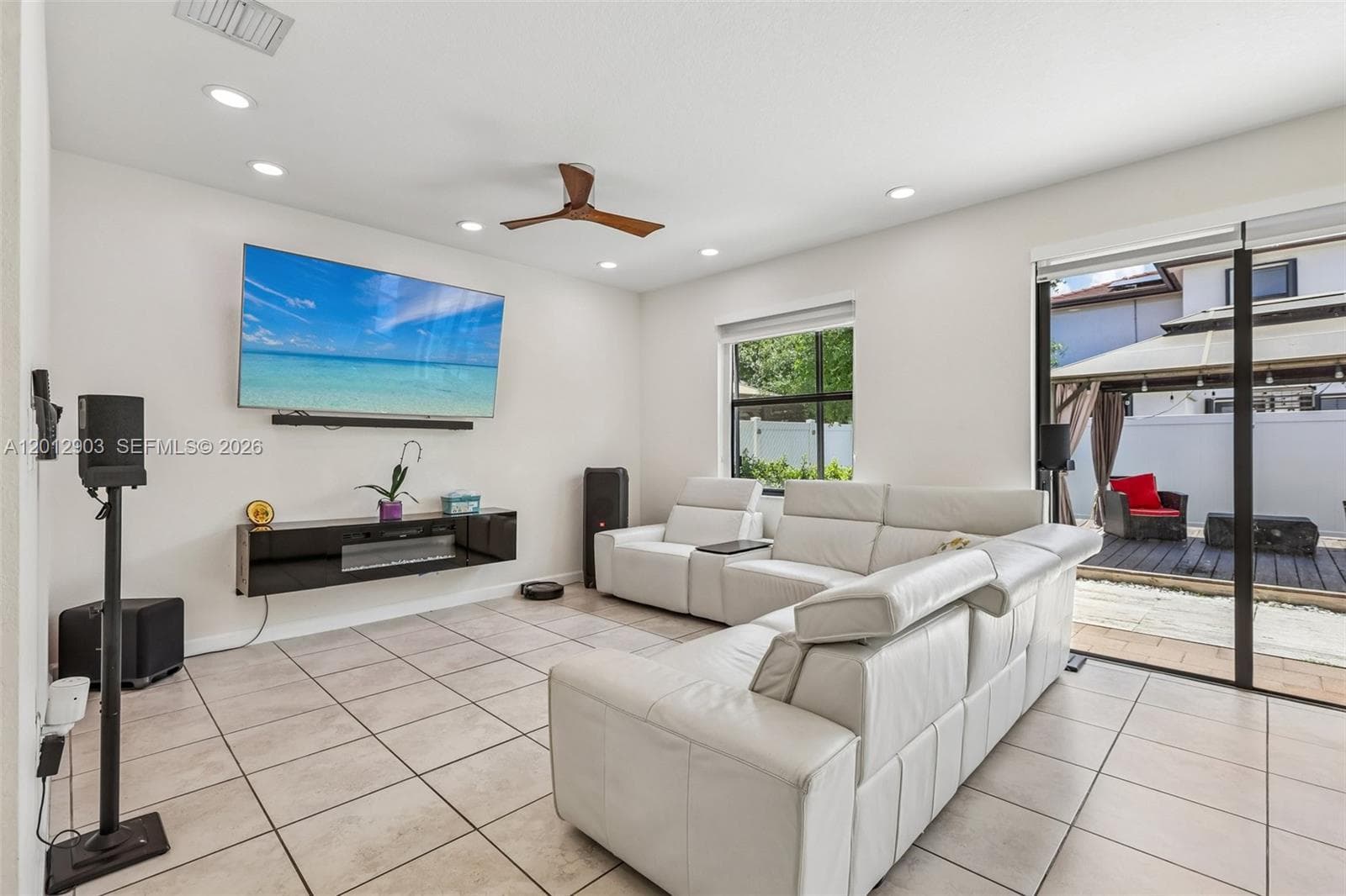 10594 W 35th Ln, Hialeah FL 33018 — 30