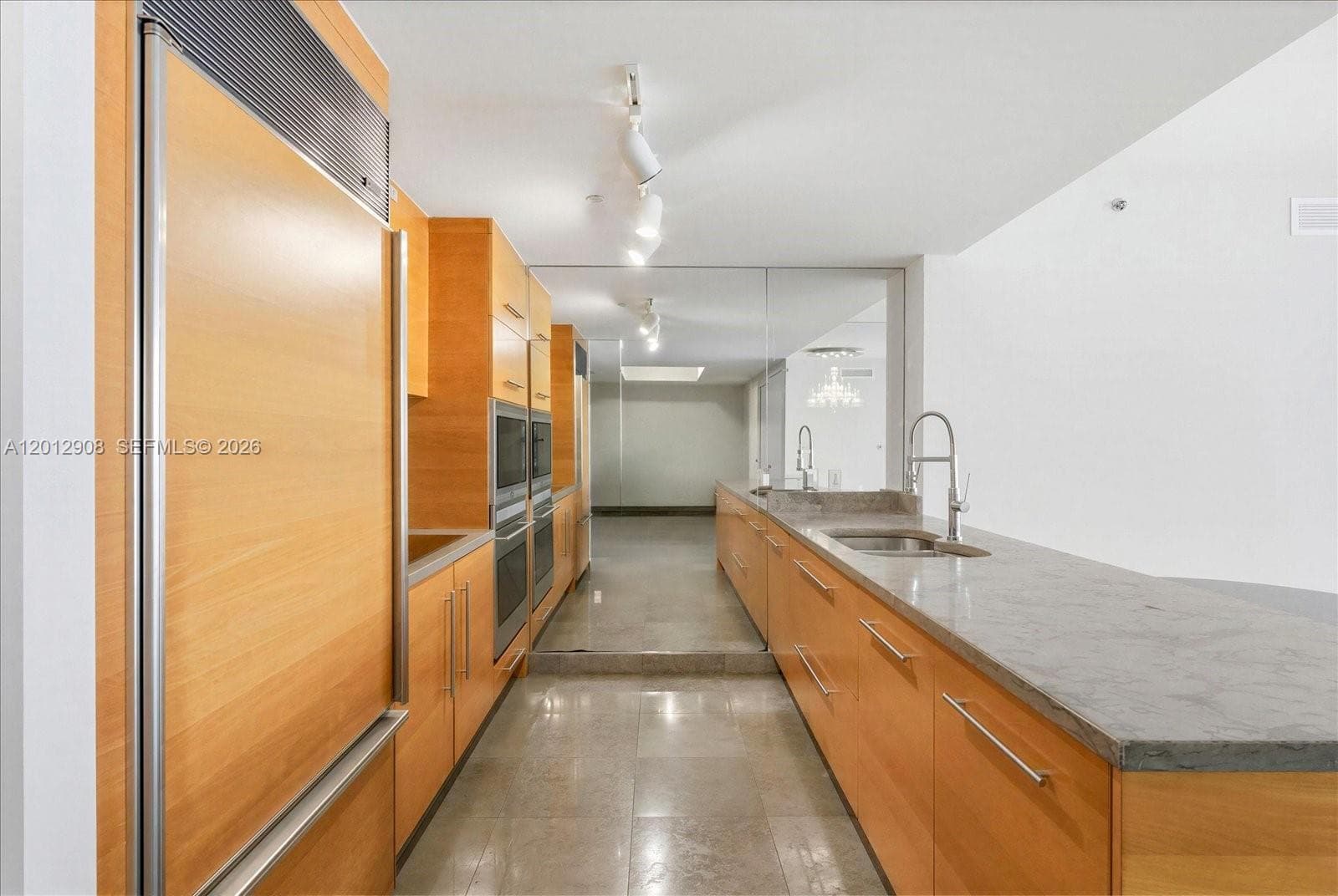 465 Brickell Ave # 4805, Miami FL 33131 — 2