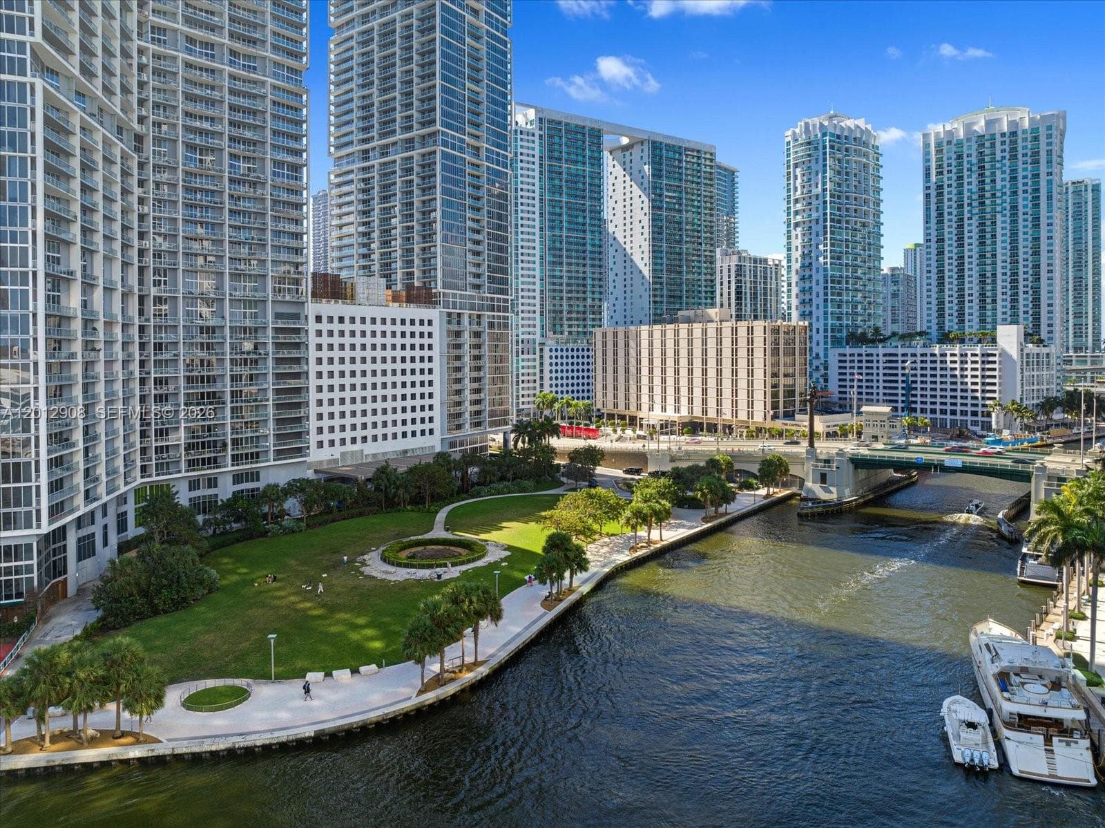 465 Brickell Ave # 4805, Miami FL 33131 — 17