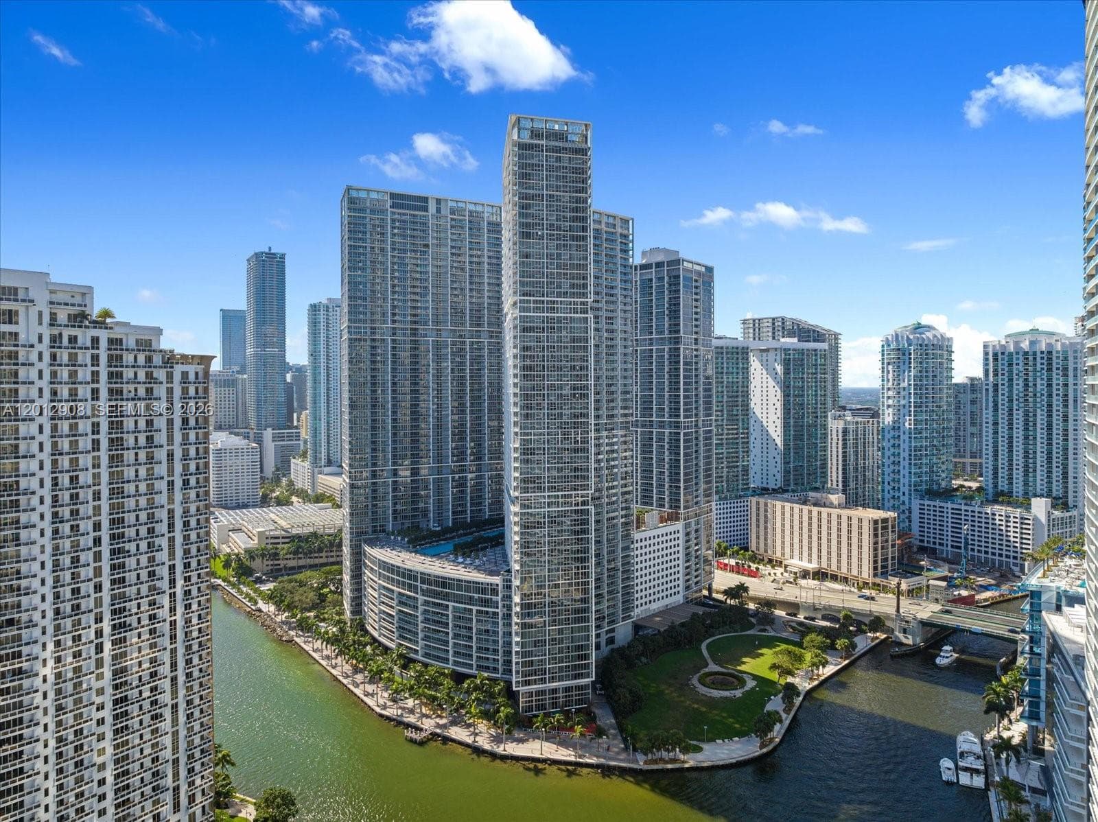 465 Brickell Ave # 4805, Miami FL 33131 — 21