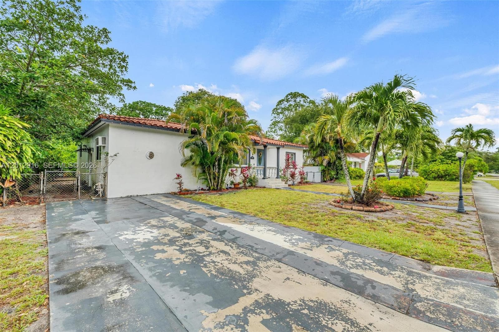 79 NW 143rd St, Miami FL 33168 — 4