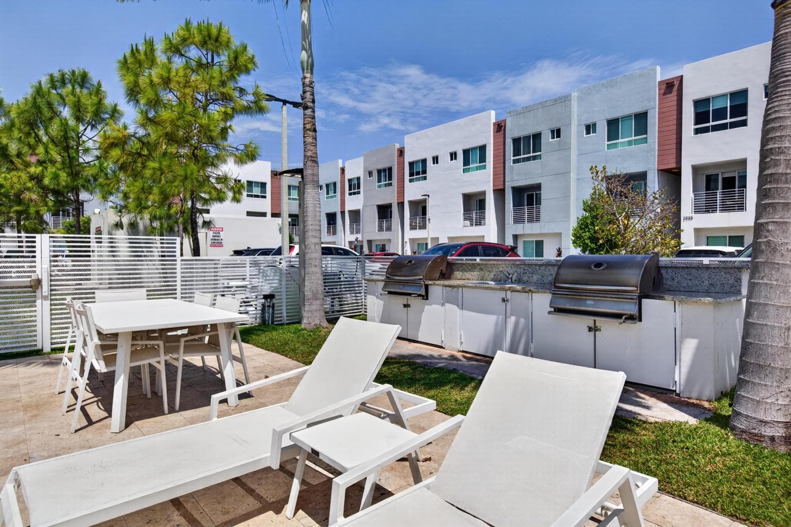 2535 NE 193rd Street # 3203, Miami FL 33180 — 43