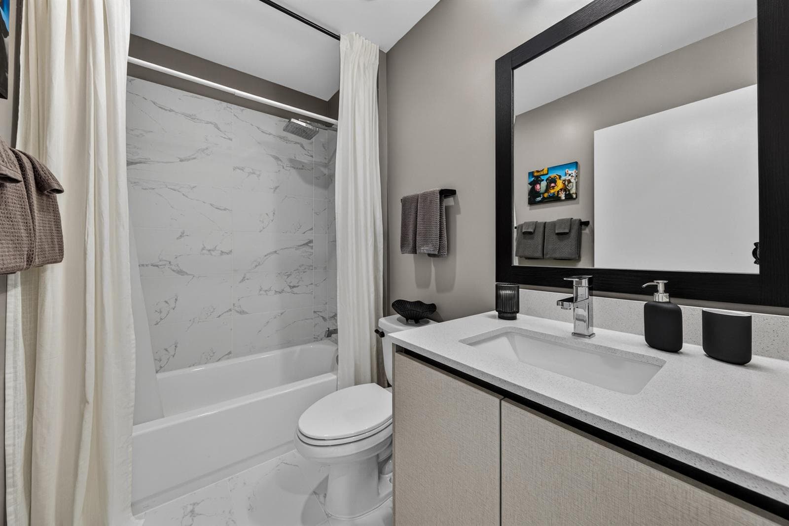 2535 NE 193rd Street # 3203, Miami FL 33180 — 32