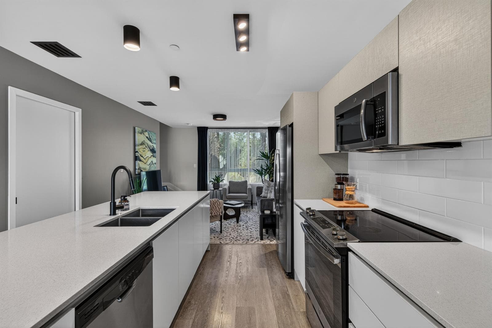 2535 NE 193rd Street # 3203, Miami FL 33180 — 1