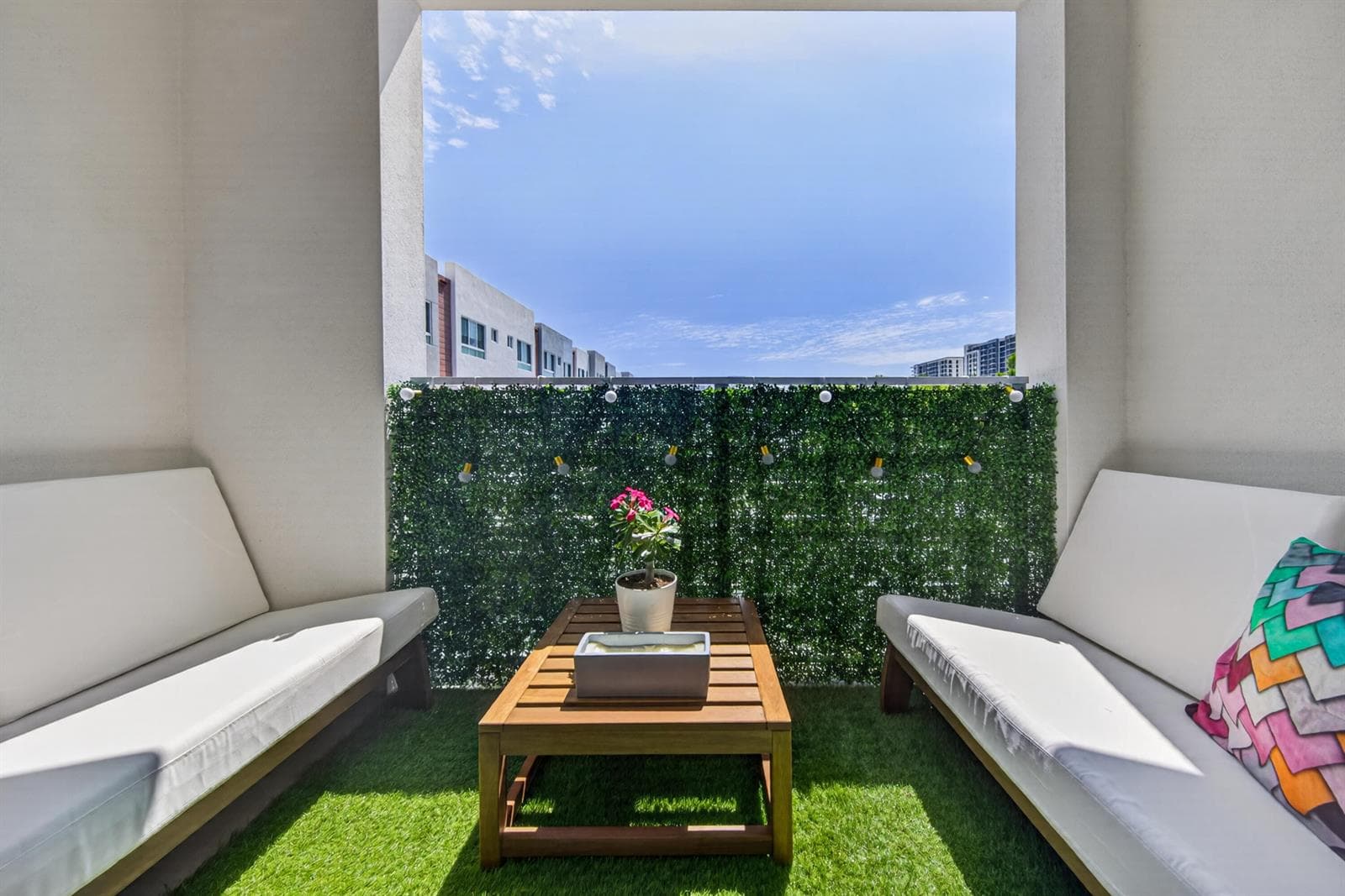 2535 NE 193rd Street # 3203, Miami FL 33180 — 18