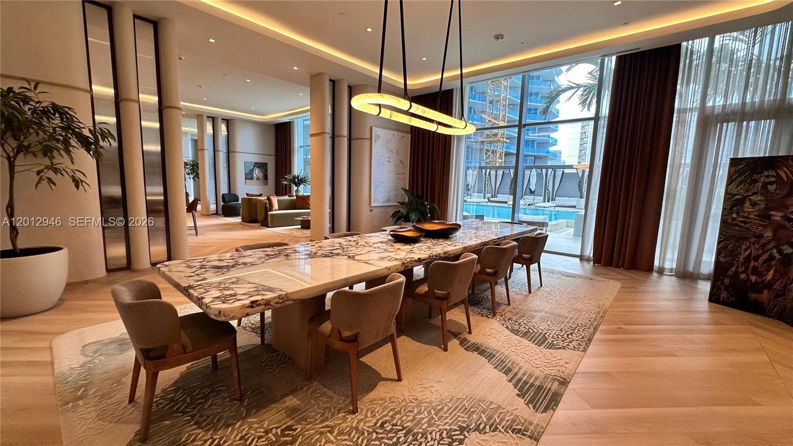 77 SE 5 ST, Miami FL 33131 — 22
