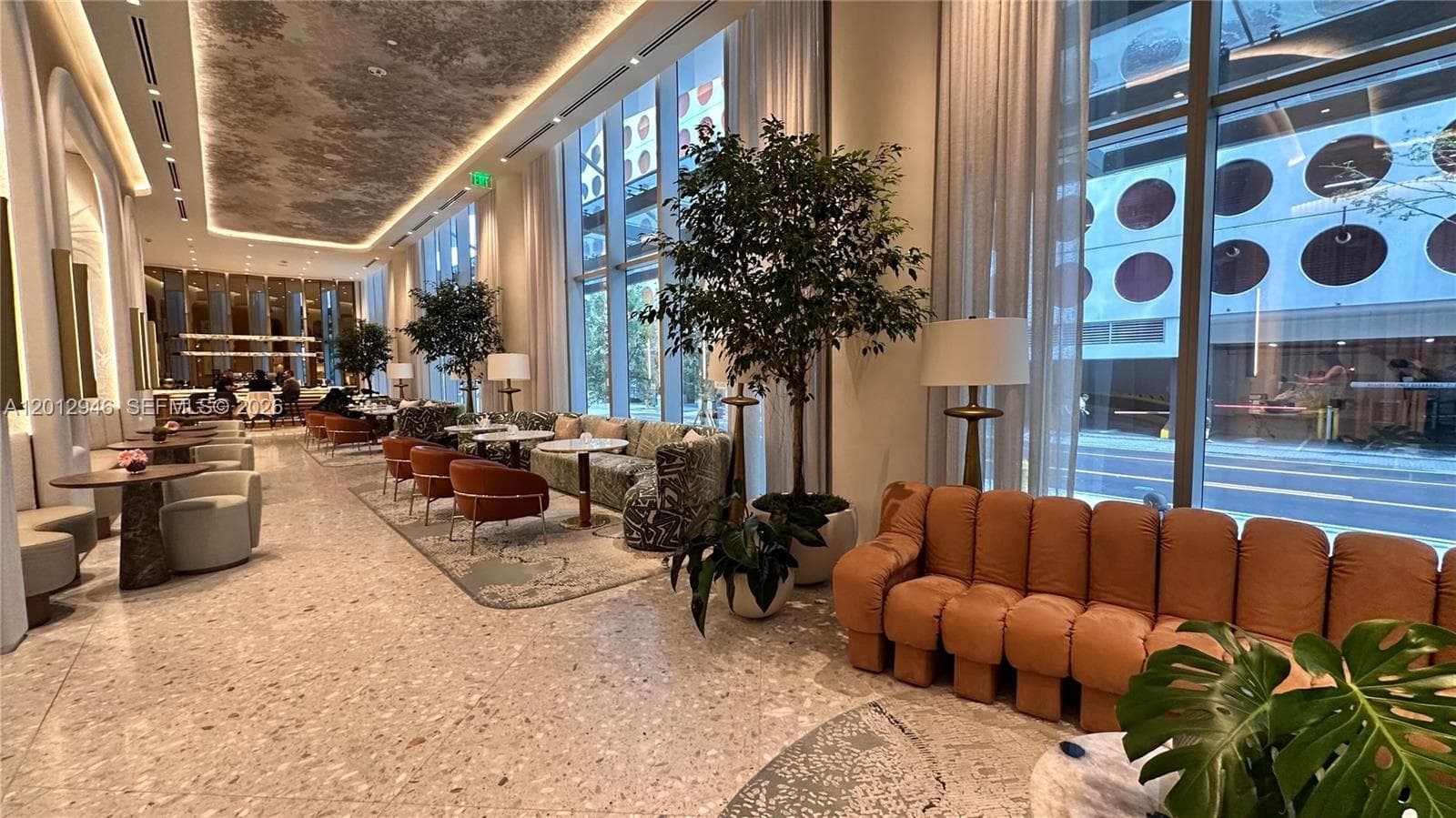77 SE 5 ST, Miami FL 33131 — 35