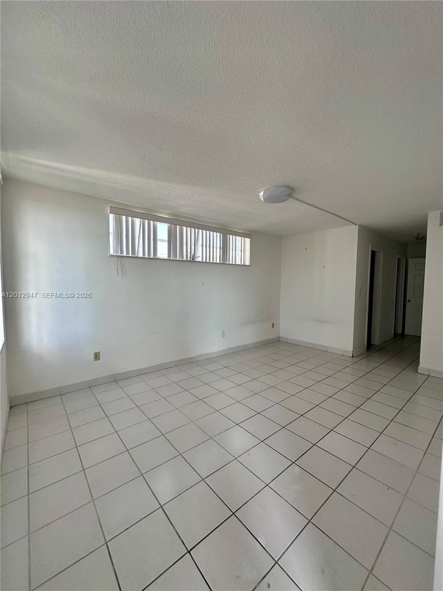 1501 NE 191st St # C412, Miami FL 33179 — 4