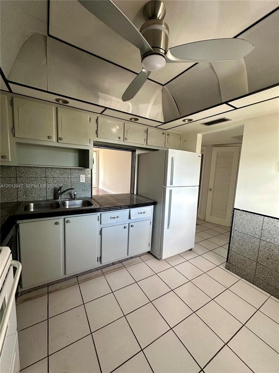 1501 NE 191st St # C412, Miami FL 33179 — 8