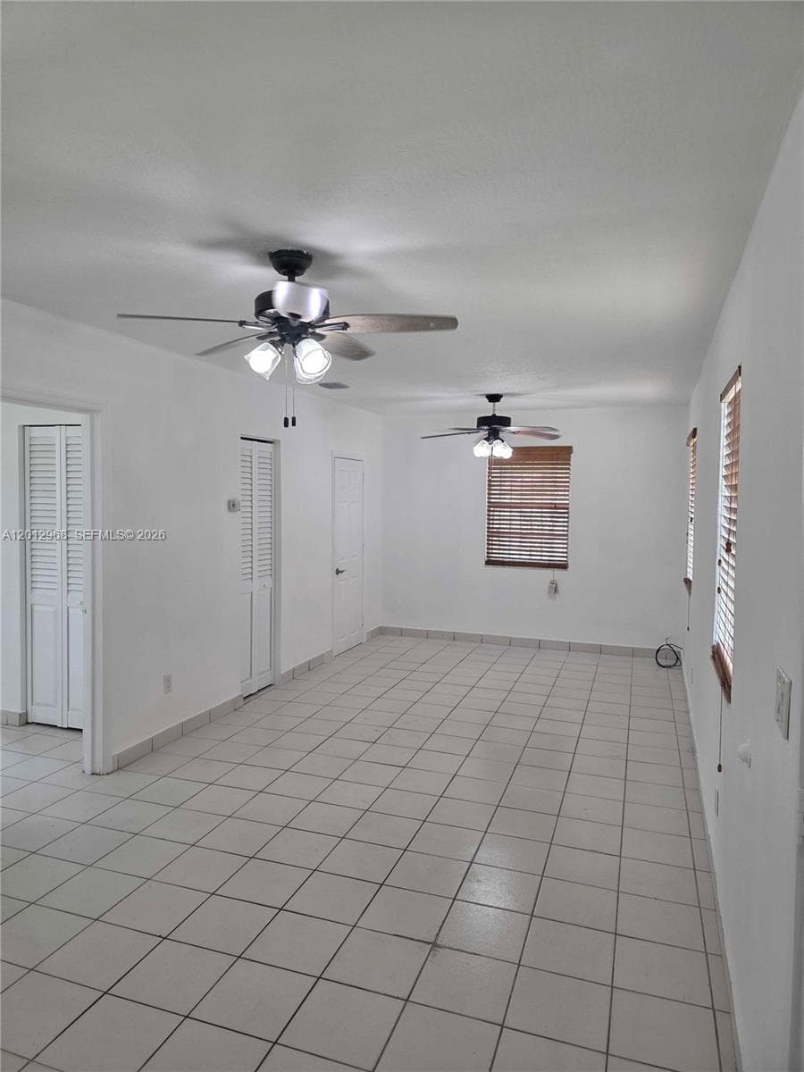 2735 NW 28th St # 2735, Miami FL 33142 — 4