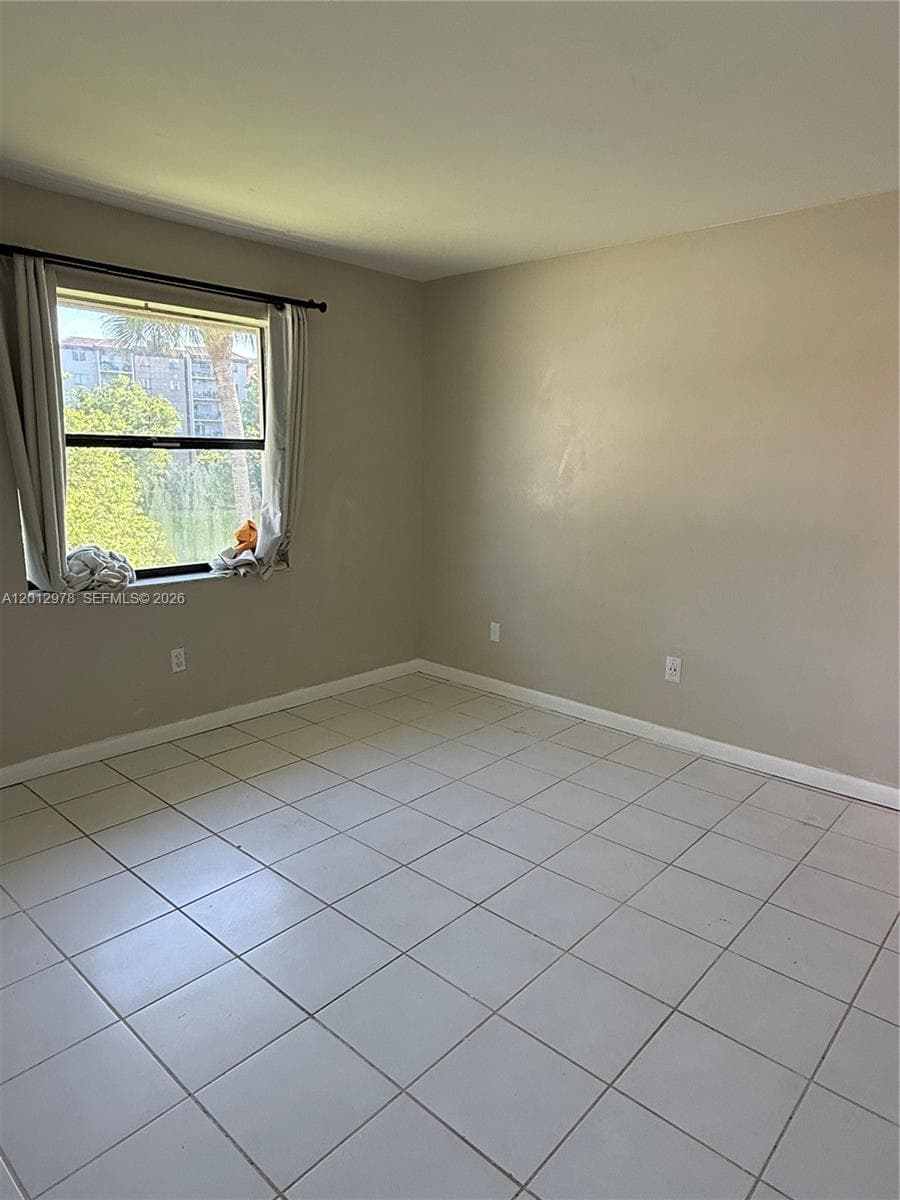 7670 SW 152nd Ave # 202, Miami FL 33193 — 8