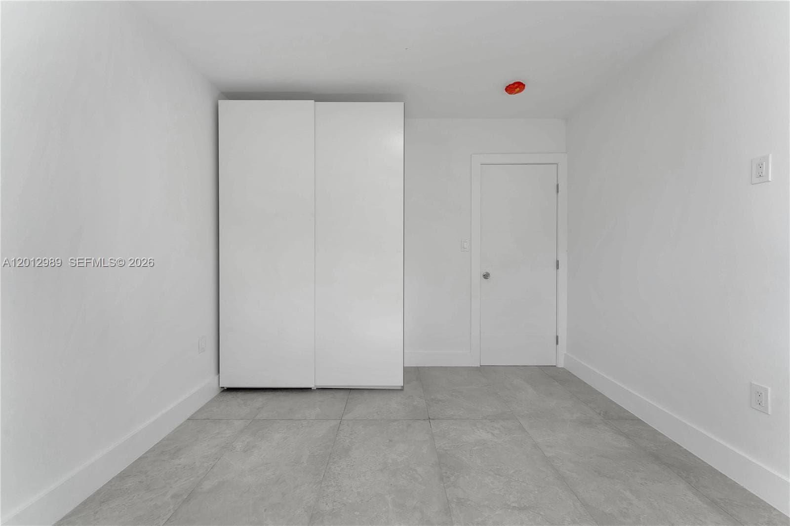 521 NW 33rd Ave, Miami FL 33125 — 12