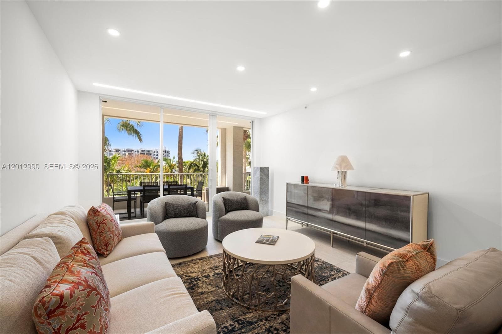 701 Crandon Blvd # 401, Key Biscayne FL 33149 — 2