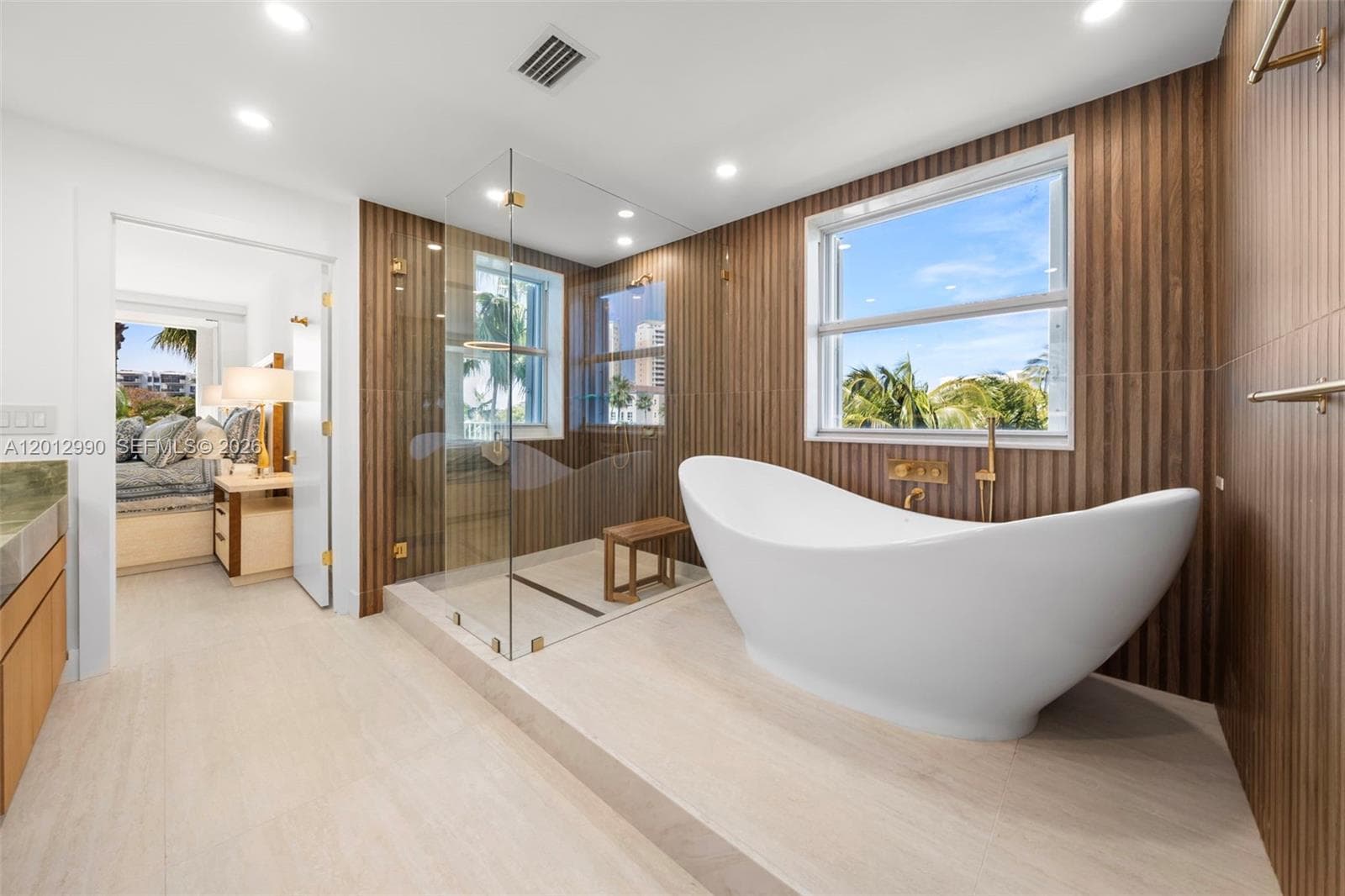 701 Crandon Blvd # 401, Key Biscayne FL 33149 — 26