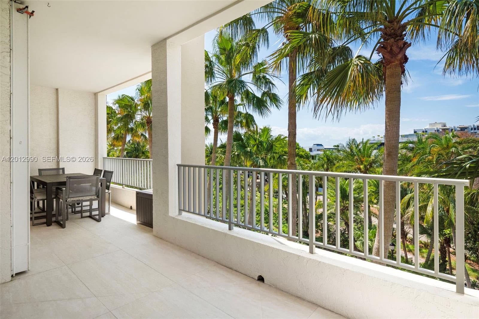701 Crandon Blvd # 401, Key Biscayne FL 33149 — 34