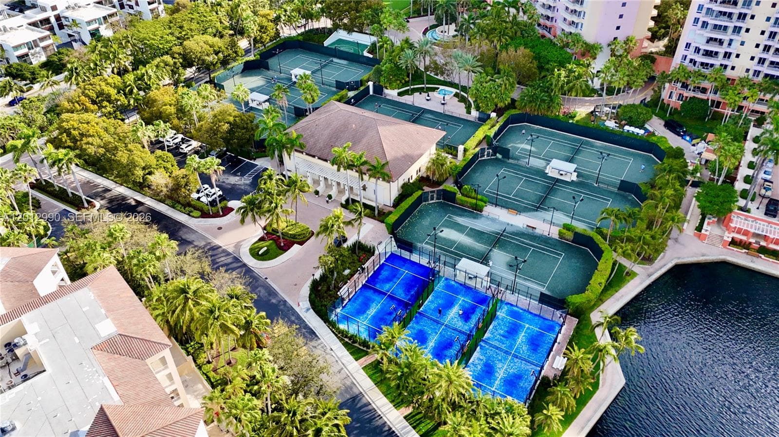 701 Crandon Blvd # 401, Key Biscayne FL 33149 — 41
