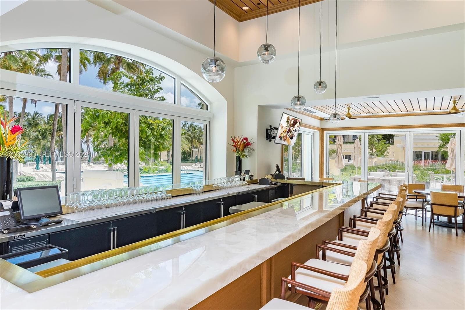 701 Crandon Blvd # 401, Key Biscayne FL 33149 — 54