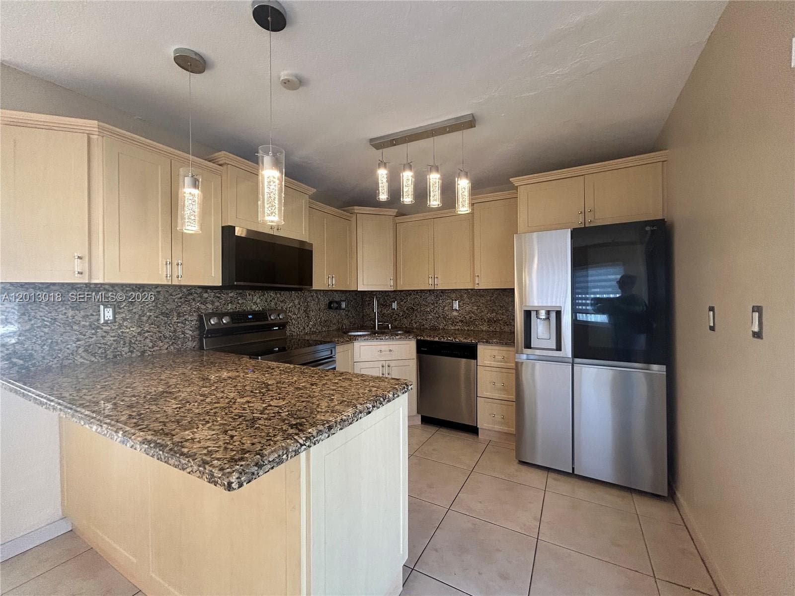6202 SW 107th Ave, Miami FL 33173 — 8