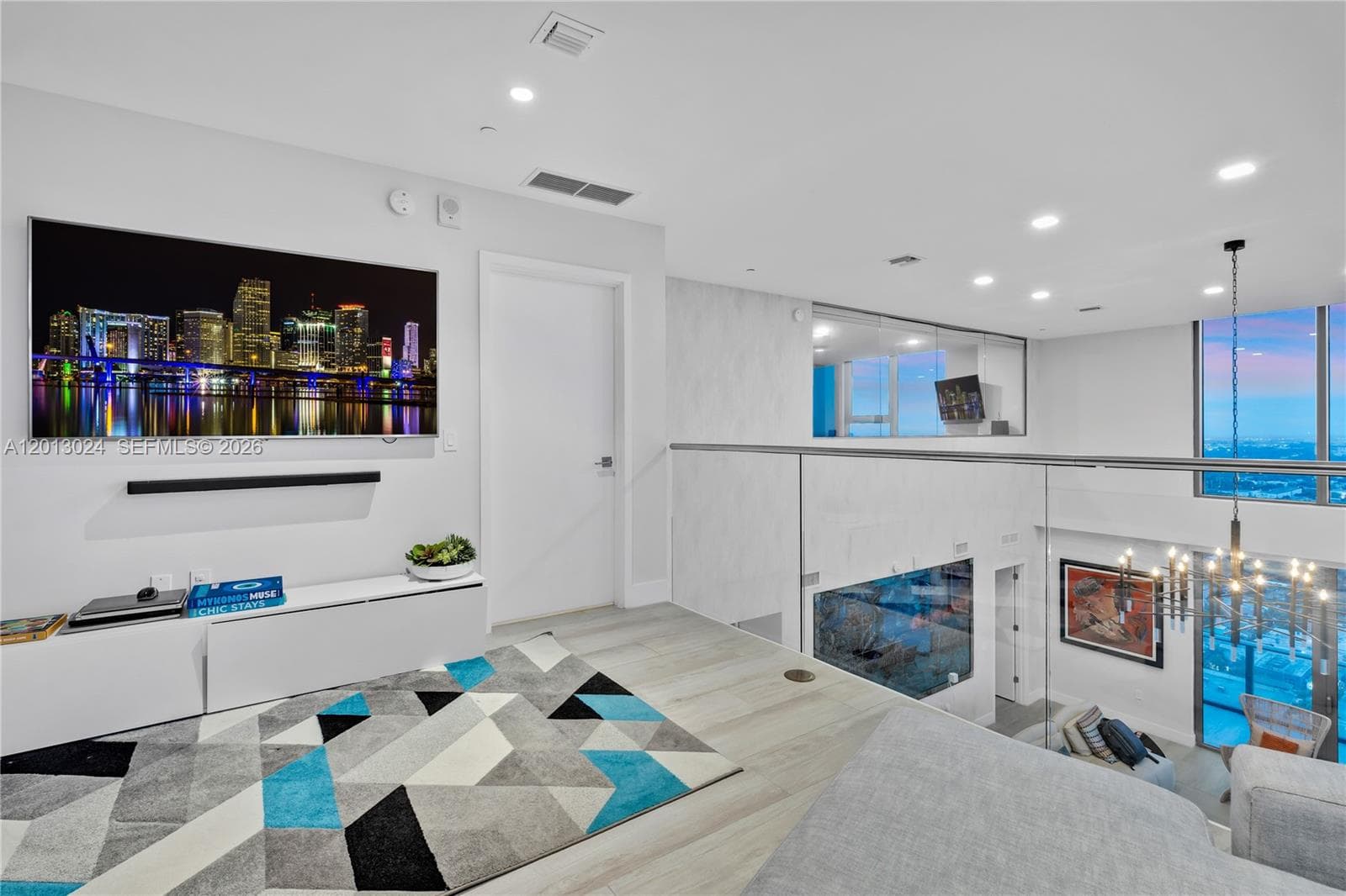 121 NE 34th St, Miami FL 33137 — 17