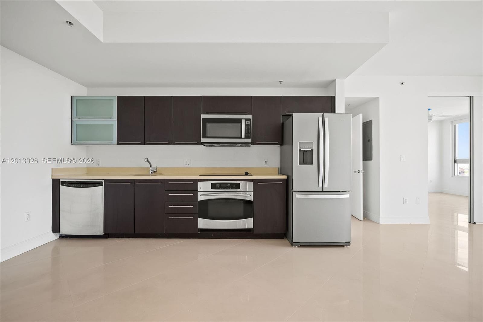 90 SW 3rd St # 1608, Miami FL 33130 — 6