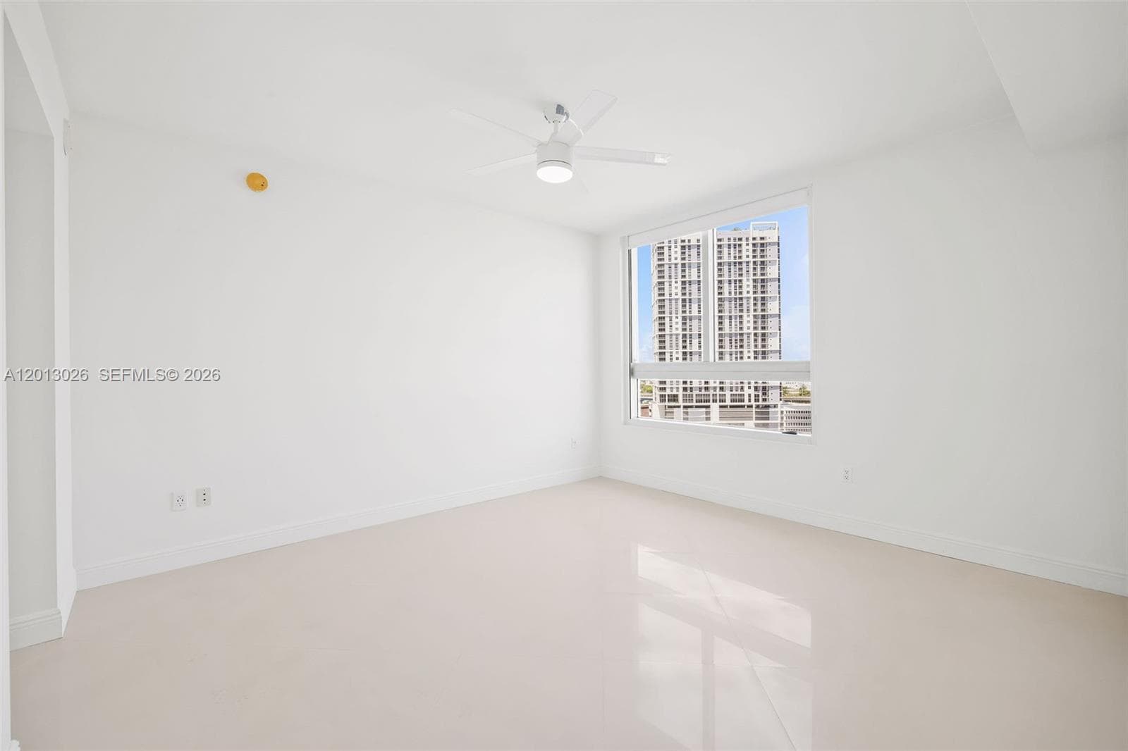 90 SW 3rd St # 1608, Miami FL 33130 — 13