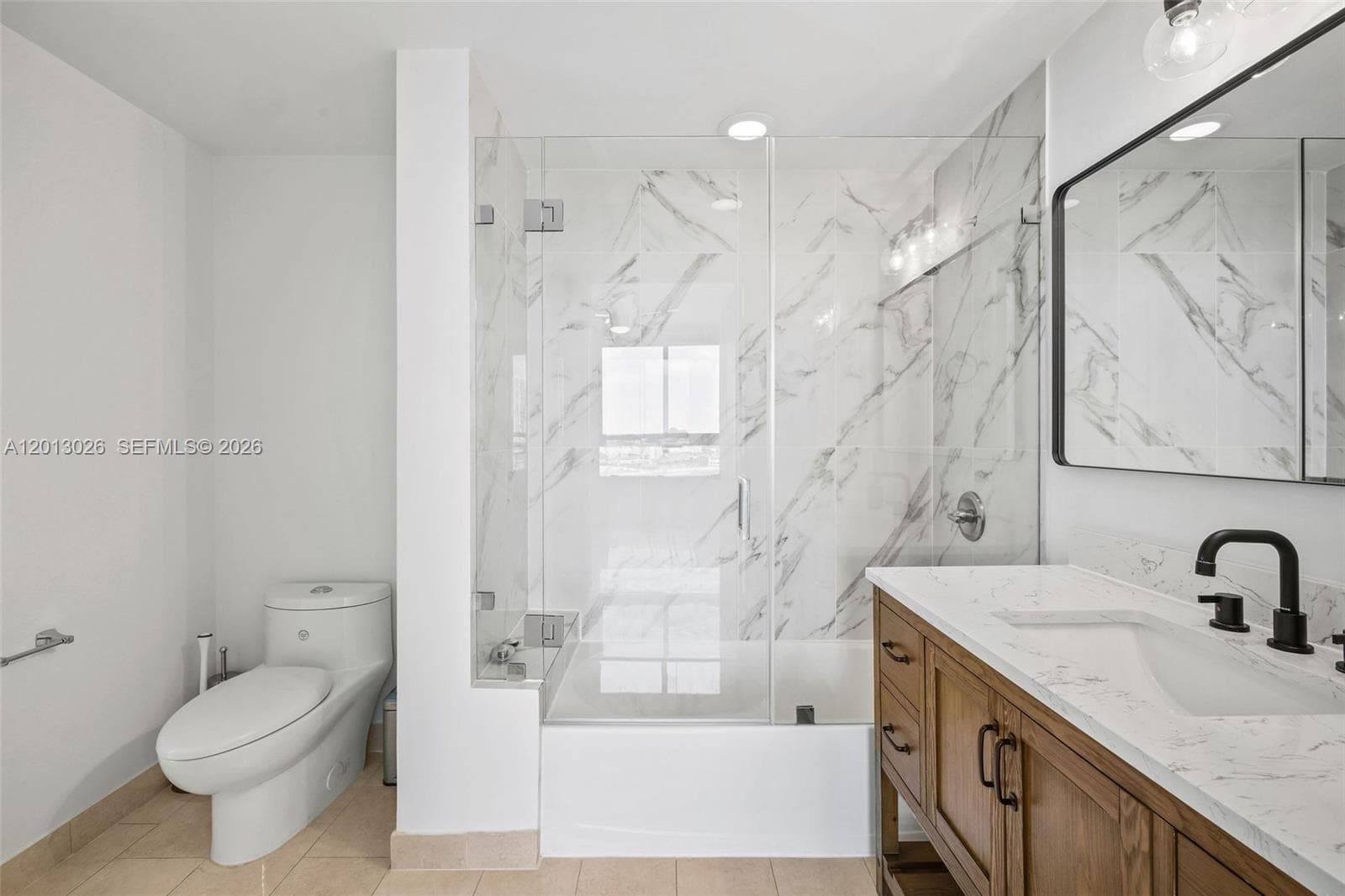 90 SW 3rd St # 1608, Miami FL 33130 — 18