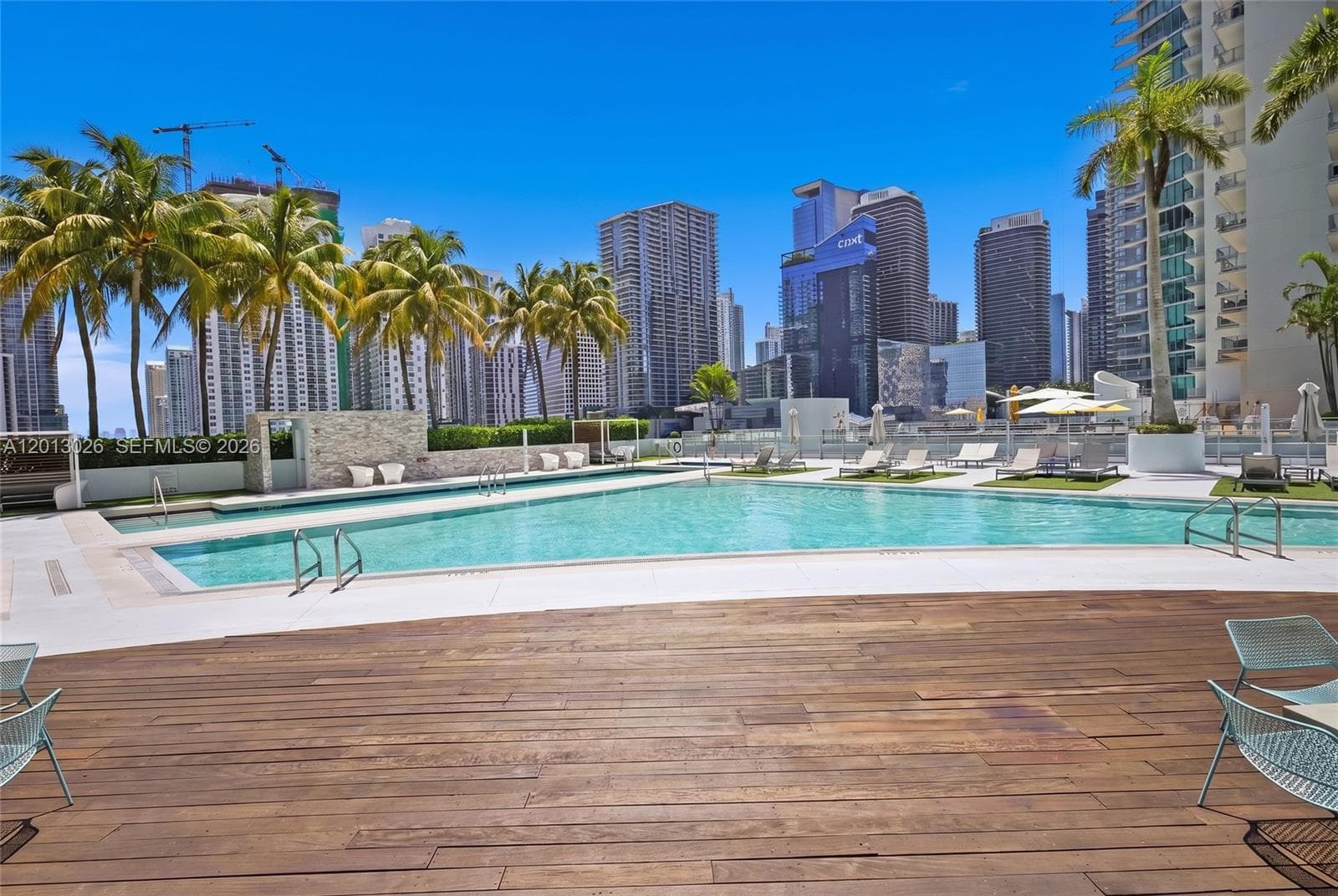 90 SW 3rd St # 1608, Miami FL 33130 — 25