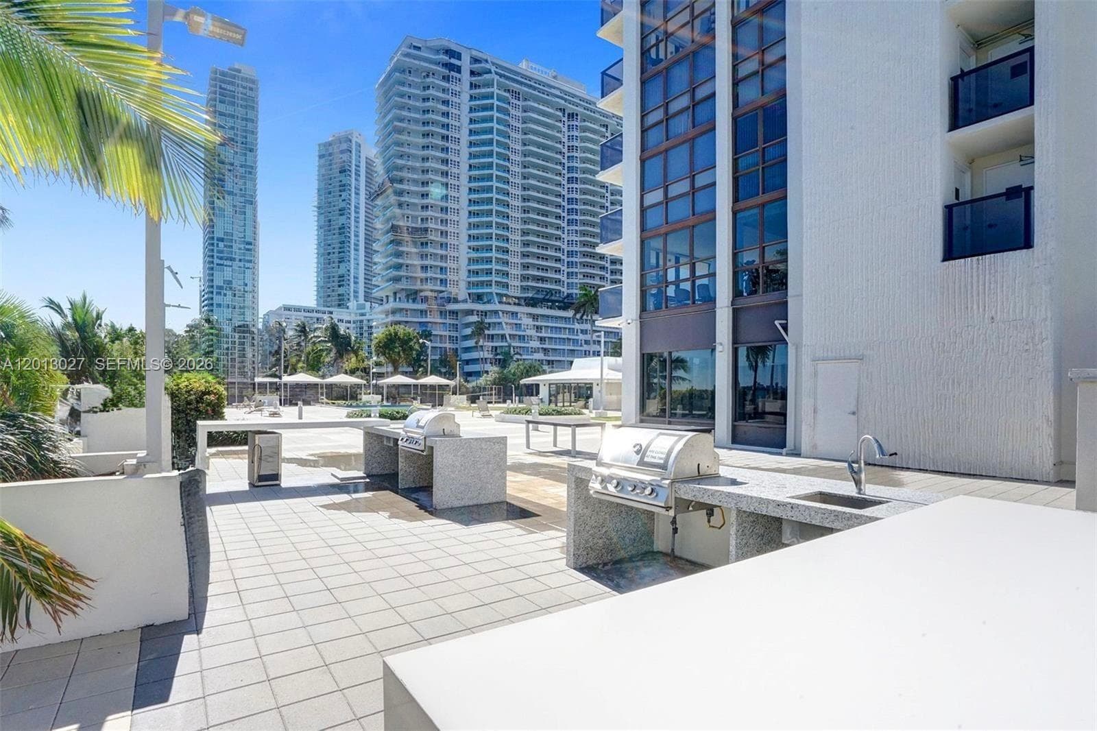 600 NE 36th St # 706, Miami FL 33137 — 29