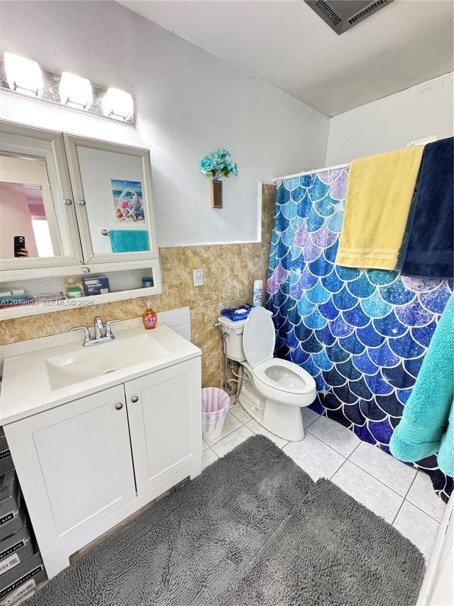 7140 W 15th Ct, Hialeah FL 33014 — 13